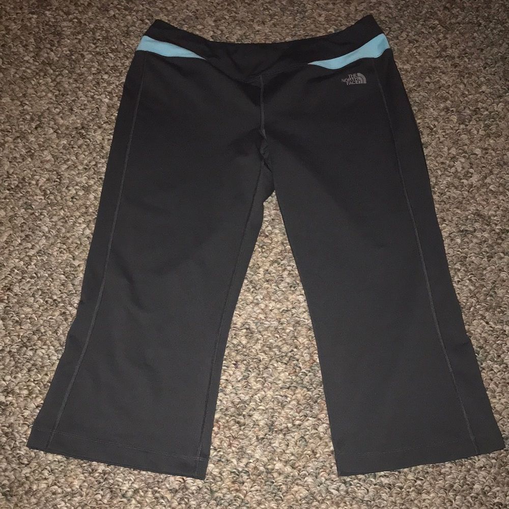 The North Face Women’s Large Vapor Wick Capris